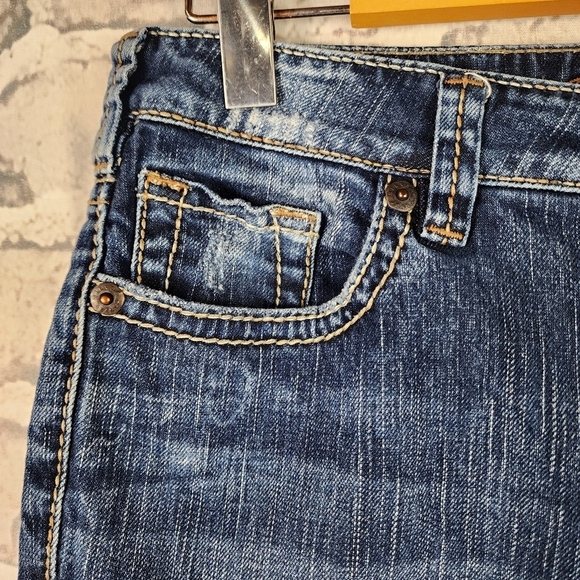 Silver Jeans Natsuki Midrise Bootcut Dark Wash Fade Size 29 - Picture 8 of 16